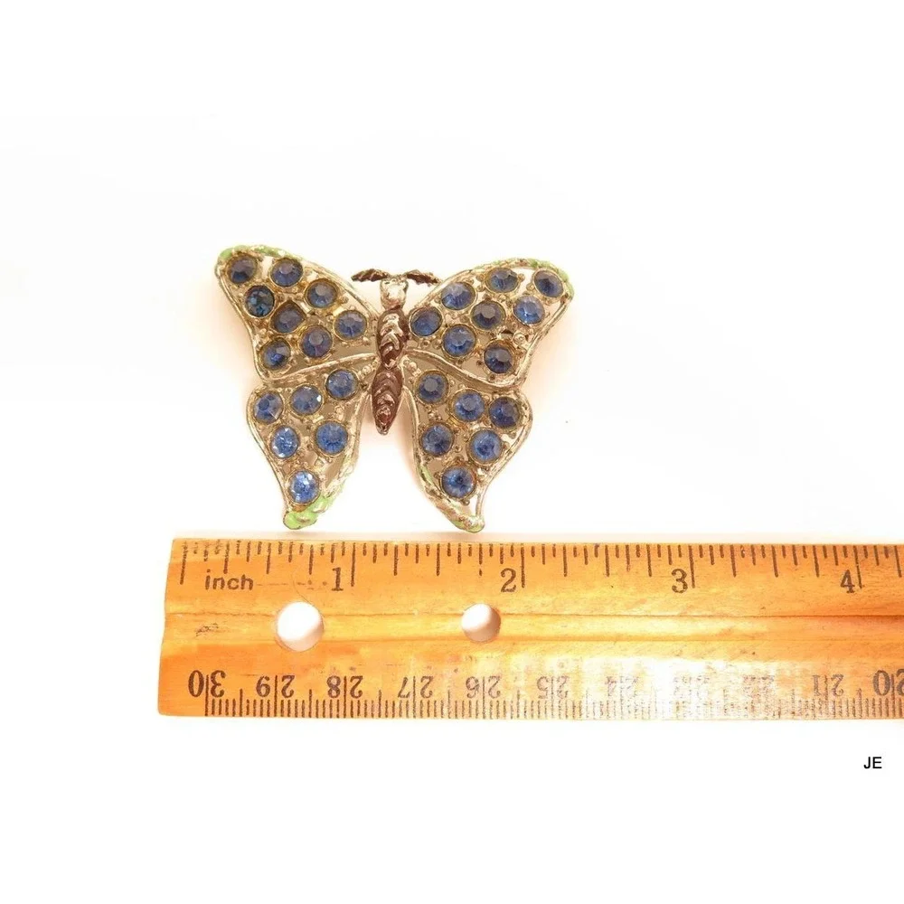 Vintage Art Deco Potmetal‎ Silver Toned Dark Blue Rhinestone Butterfly Pin *A667